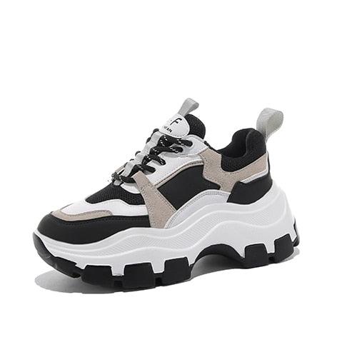Women's Chunky Sneakers - aprasi
