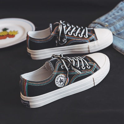 Retro Canvas Shoes - aprasi
