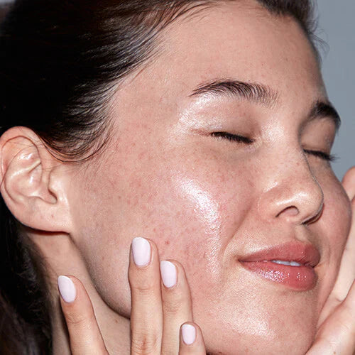 Tired of your 10-step routine causing breakouts? Learn why skin fasting is taking over the community and how to safely reset your moisture barrier today.