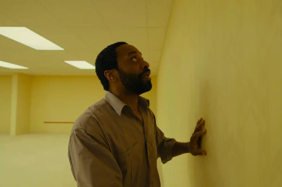  What is the Christmas Tree Room in the Backrooms? We break down the full lore, the A24 movie scene, and why it became a viral internet legend.
