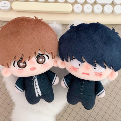 Aiki Hirose plush 10cm hand size comparison display
