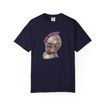 Aprasi gaming fan apparel knight graphic tee worn casually outdoors

