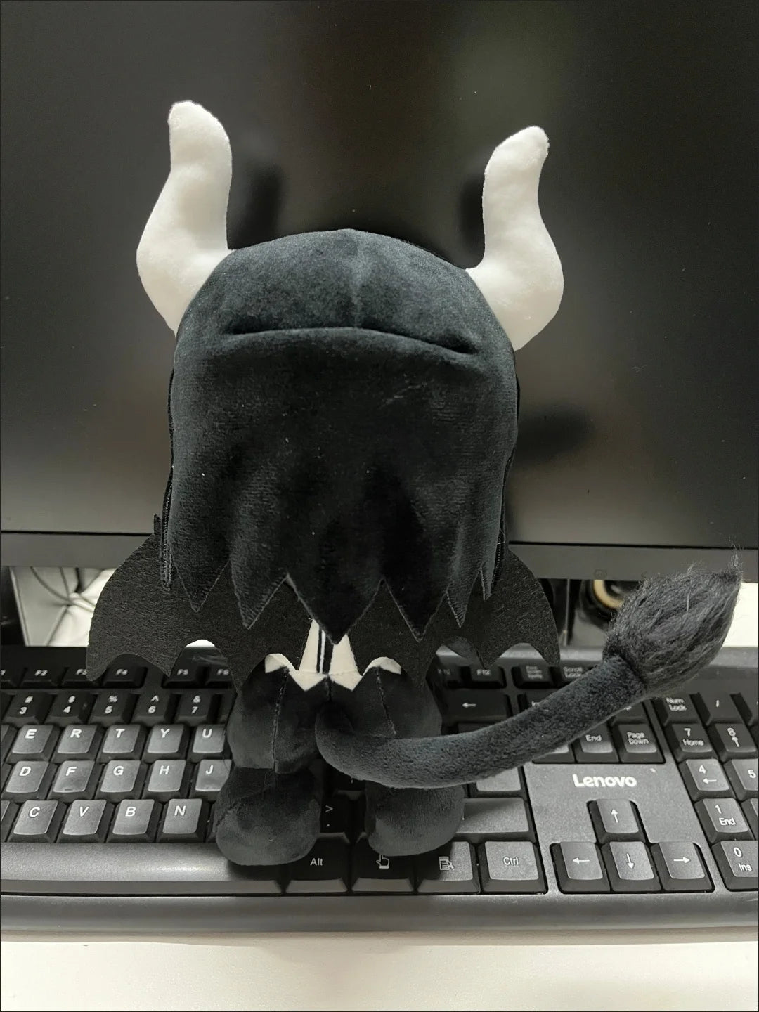 Bleach Ulquiorra Cifer Espada plush figure 25cm