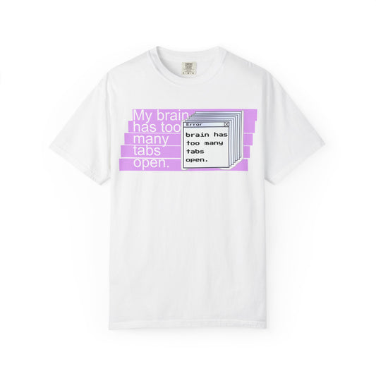 Brain error too many tabs open graphic t-shirt in sage green on model