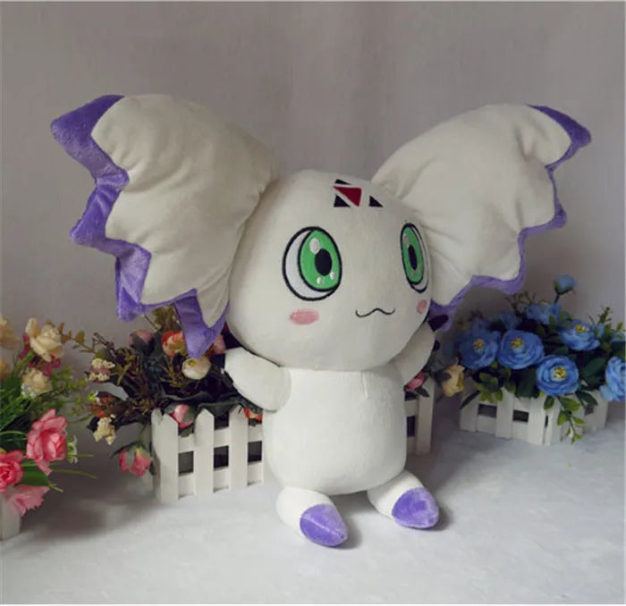Calu plush close-up face expressive eyes and forehead triangle
