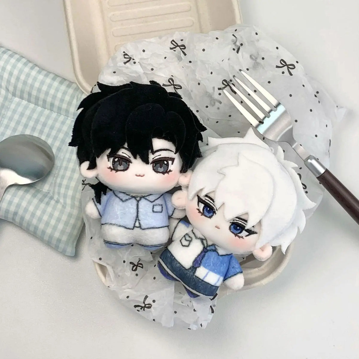 Cheng Xiaoshi plush soft PP cotton stuffed anime doll side view