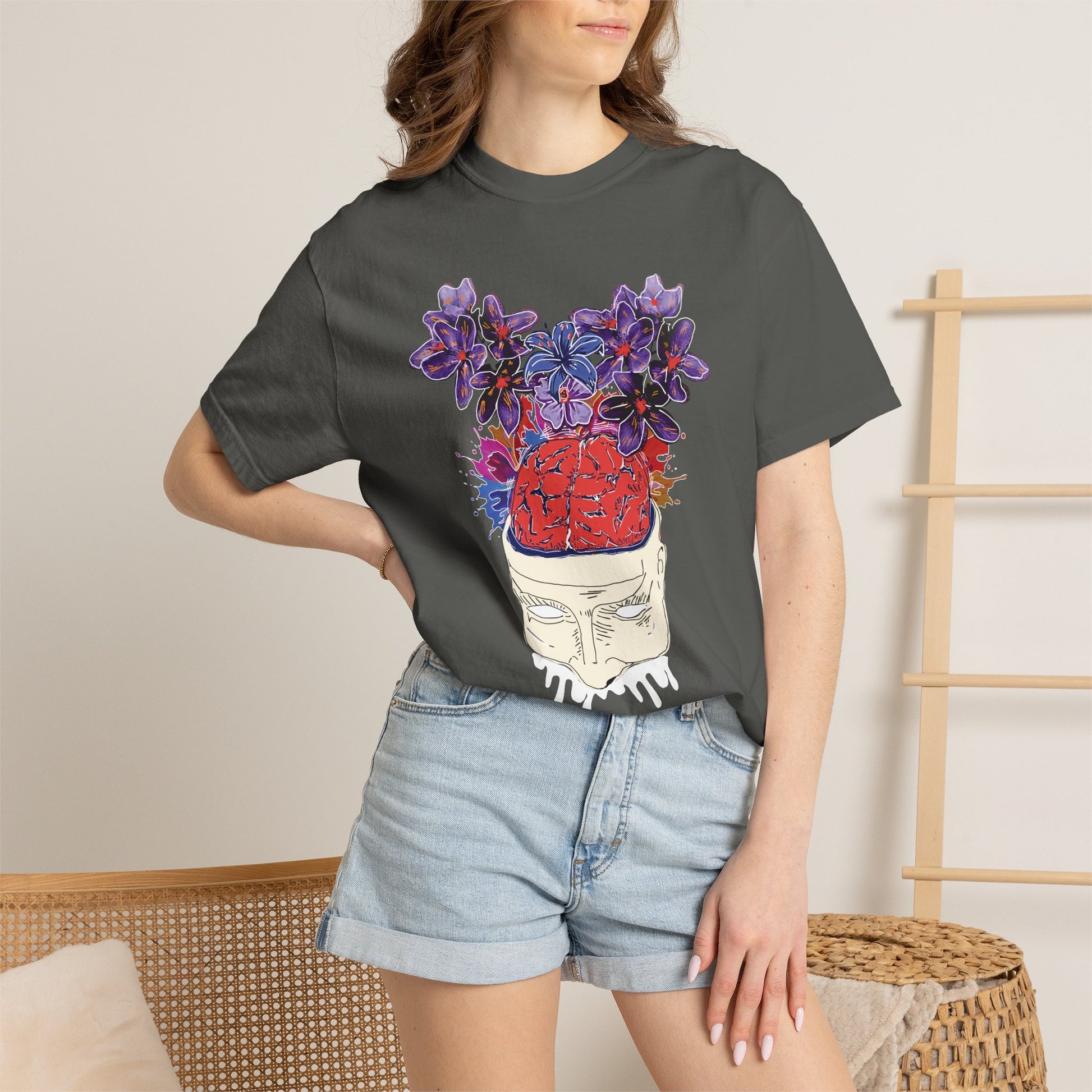 Comfort Colors 1717 premium heavyweight cotton t-shirt for daily wear.