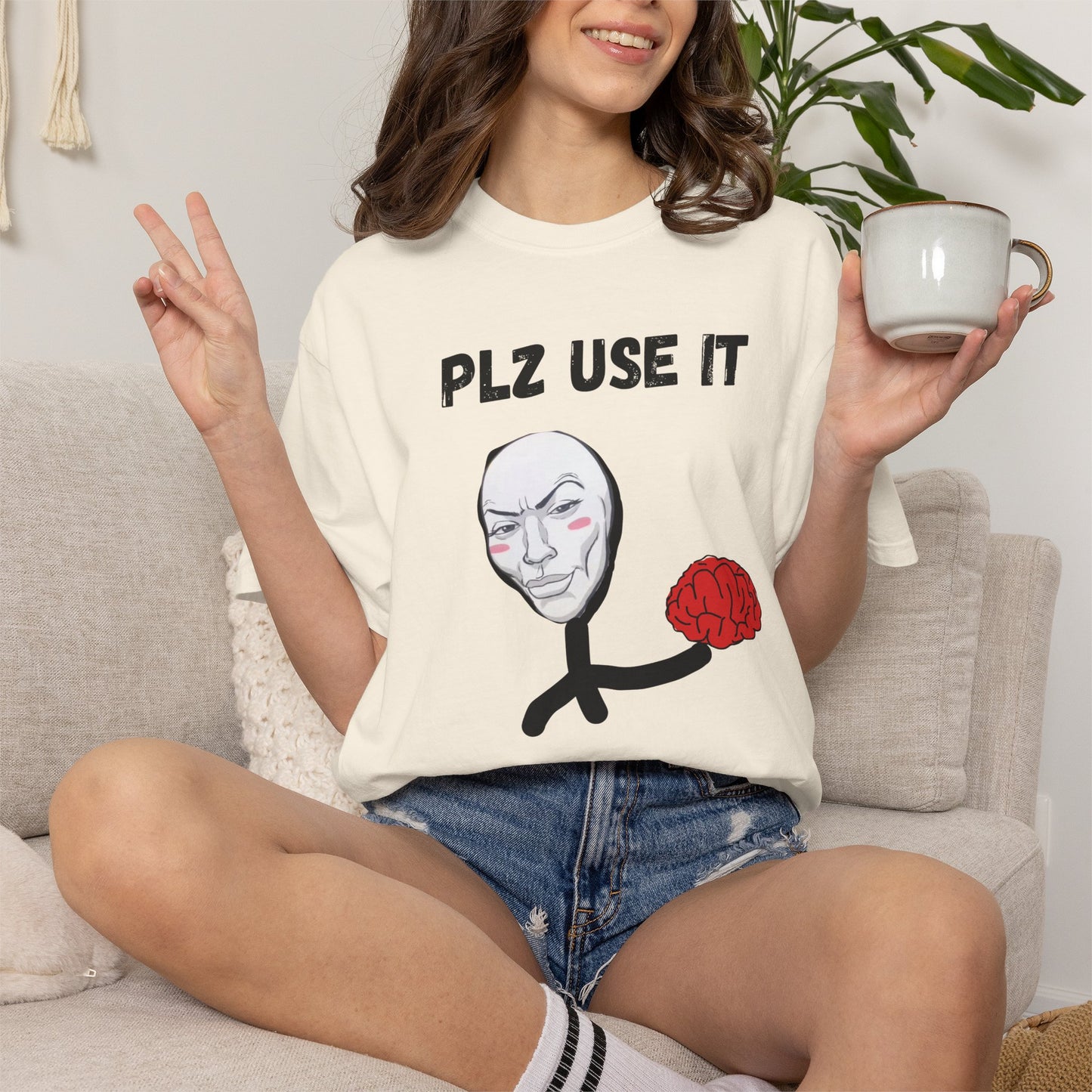 Comfort Colors relaxed fit tee with minimalist brain critical thinking print