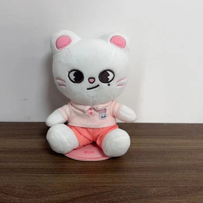 DWAEKKI Changbin inspired 20cm plush toy