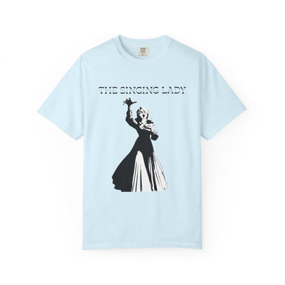 Dramatic silhouette tee inspired by the trending opera aesthetic
