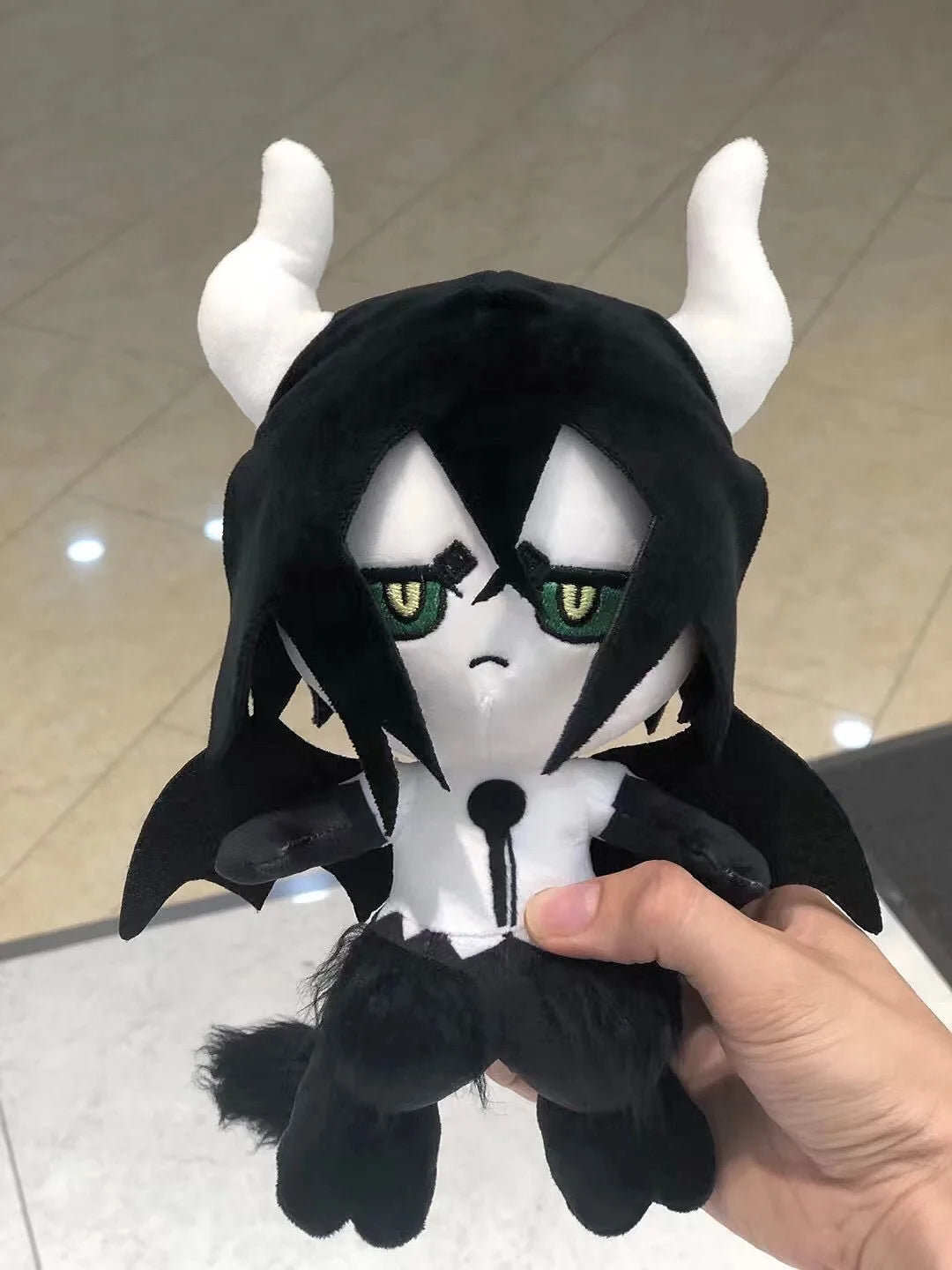 Espada plush Ulquiorra Cifer black uniform stitching detail