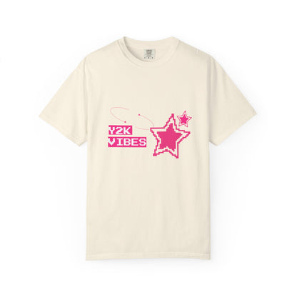 Front view of Y2K retro graphic tee featuring 8-bit pixelated stars and sparkle trails in hot pink