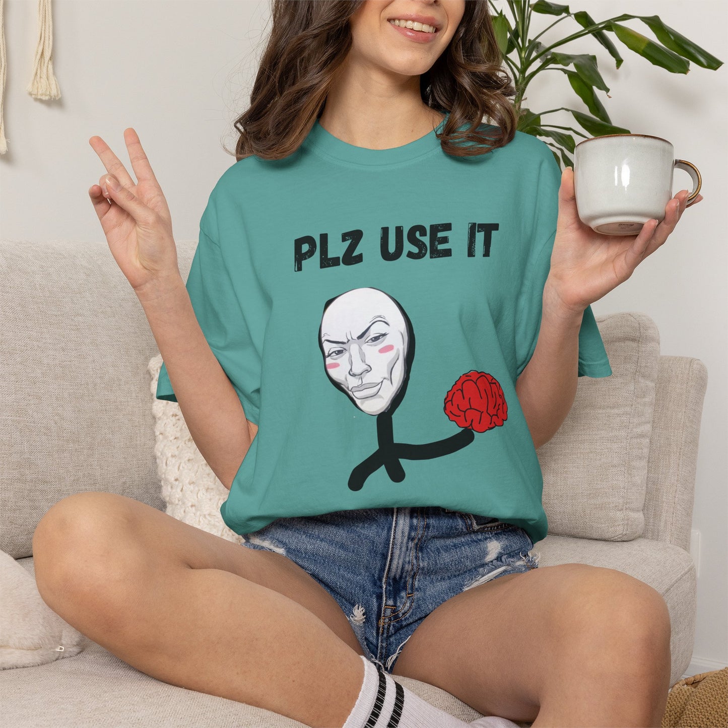 Garment-dyed heavyweight t-shirt with PLZ USE IT brain and face print