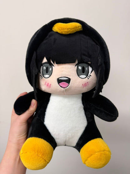 Gugu Gaga Penguin stuffed bird 20cm size comparison with hand
