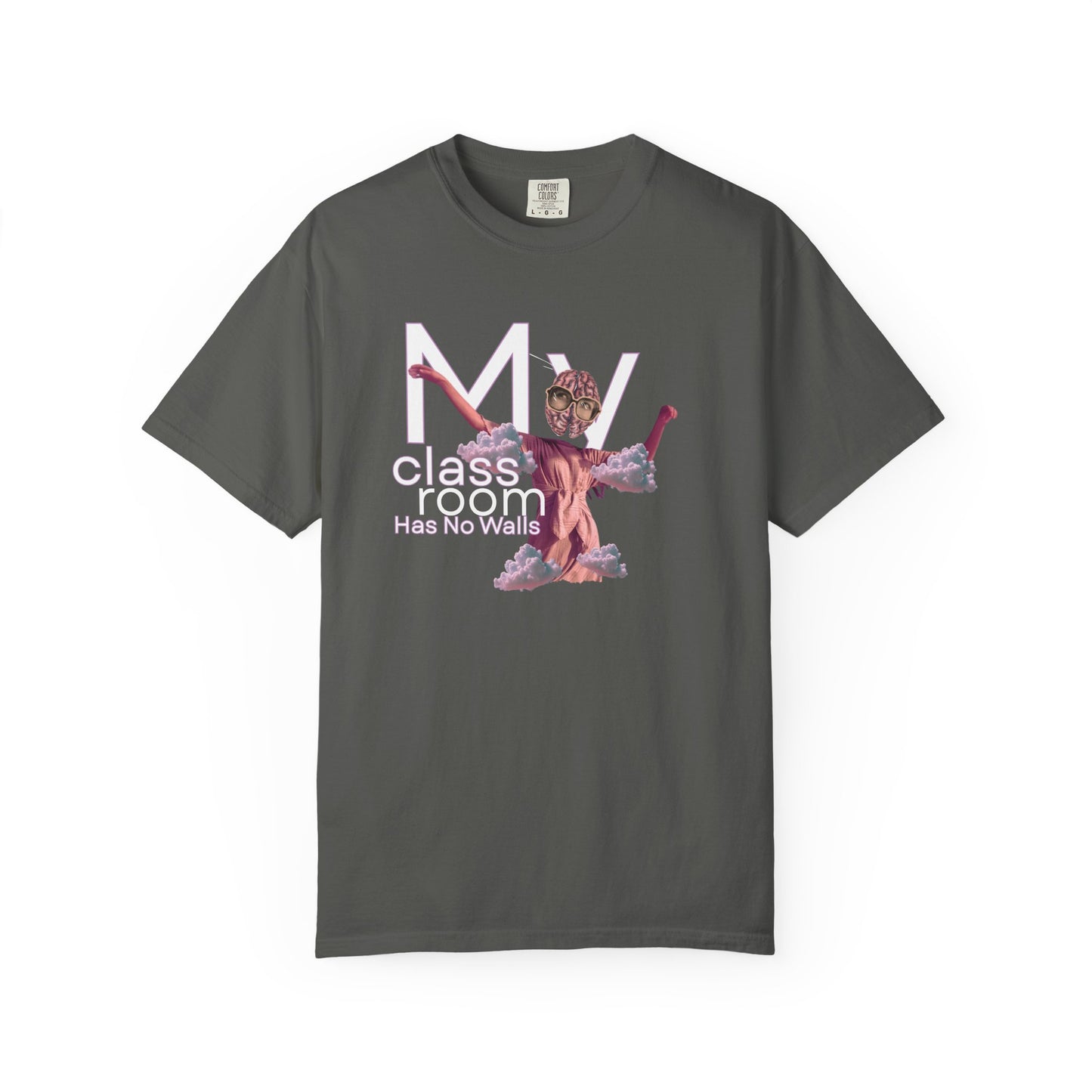 Heavyweight garment-dyed t-shirt with expressive graphic print