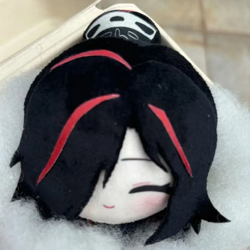 Hong Lu chibi plush close-up face detail
