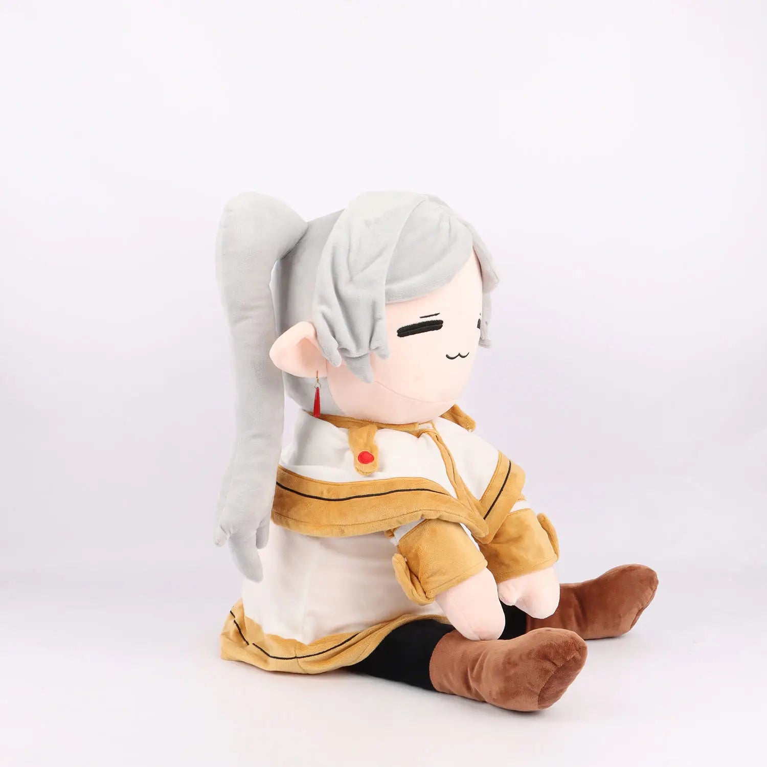 Large Frieren anime plushie soft material detail