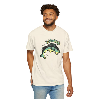 Largemouth bass fishing t-shirt for Father's Day gift, natural light