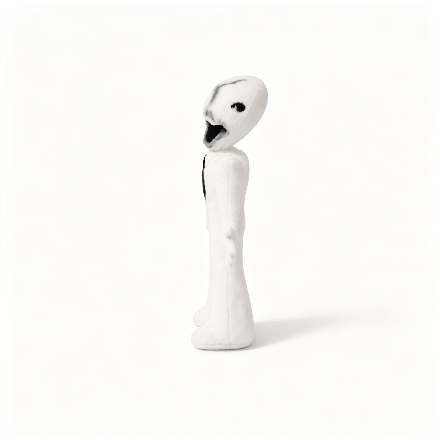 Look-See plush supernatural horror figure PP cotton filling detail