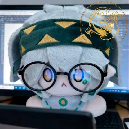Palos Coman Planet plush toy close up detail