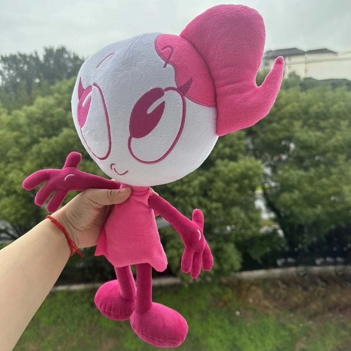 Pencilmate and Pencilmiss plushies presented as a gift