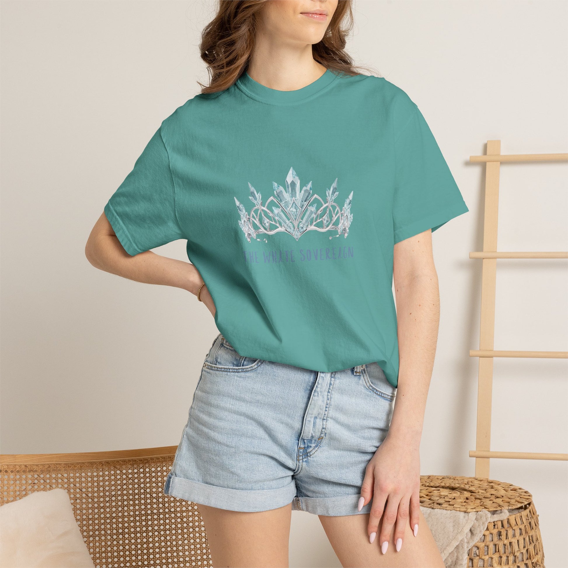 Relaxed-fit white t-shirt with a vintage-style blue crown graphic.