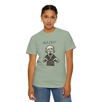 Retro 8-bit horror zombie print shirt.