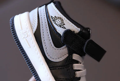 Kids sneakers - aprasi