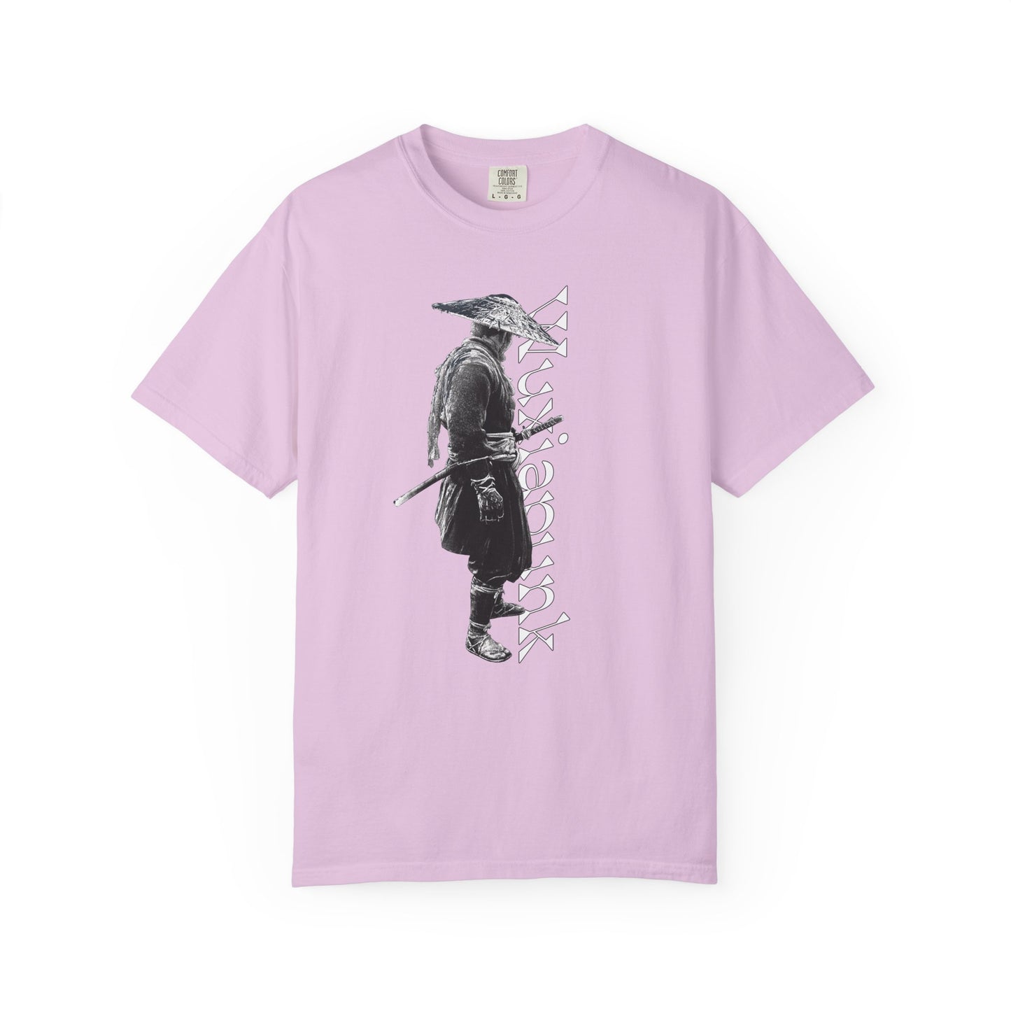 Straw hat tees back and sleeve view showing no side seams

