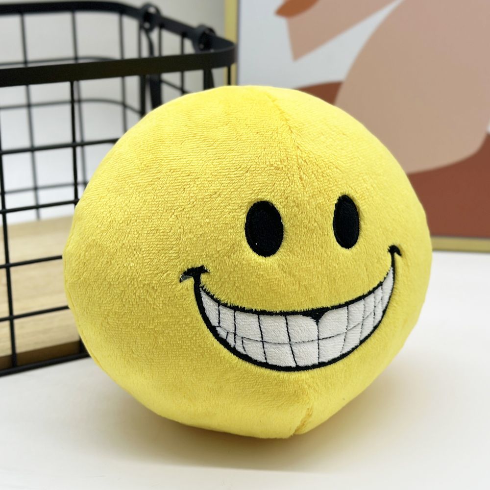 Uncanny smiley plush spooky cute display figure 17cm