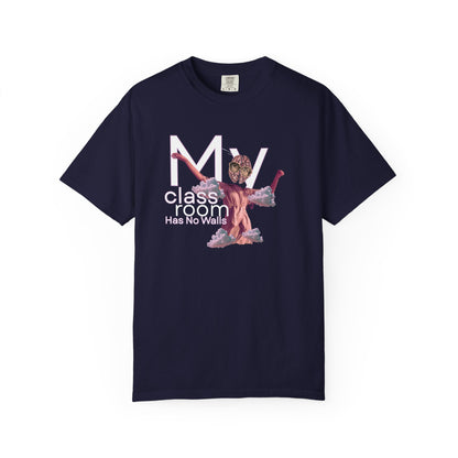 Unisex heavyweight tee with artistic front print