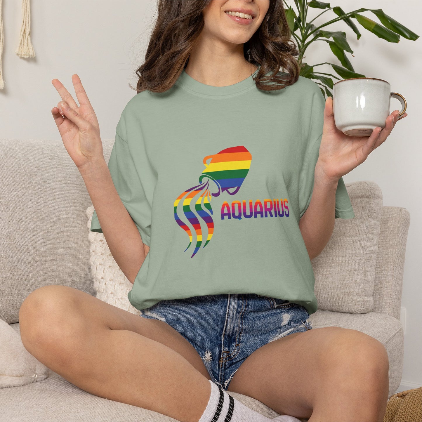 Vintage soft Aquarius rainbow print on relaxed fit tee