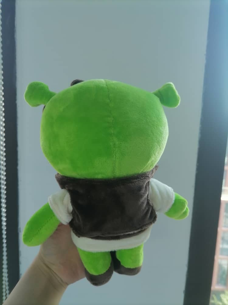 Shrek Plush in Hello Kitty Style - 26cm Kawaii Green Ogre Aesthetic Toy