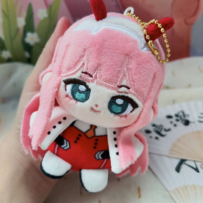 Zero Two plushie side view size reference 10cm